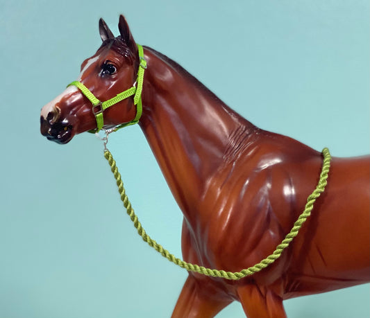 Granny Smith Apples - Traditional Breyer Model Horse Halter & Leadrope Set