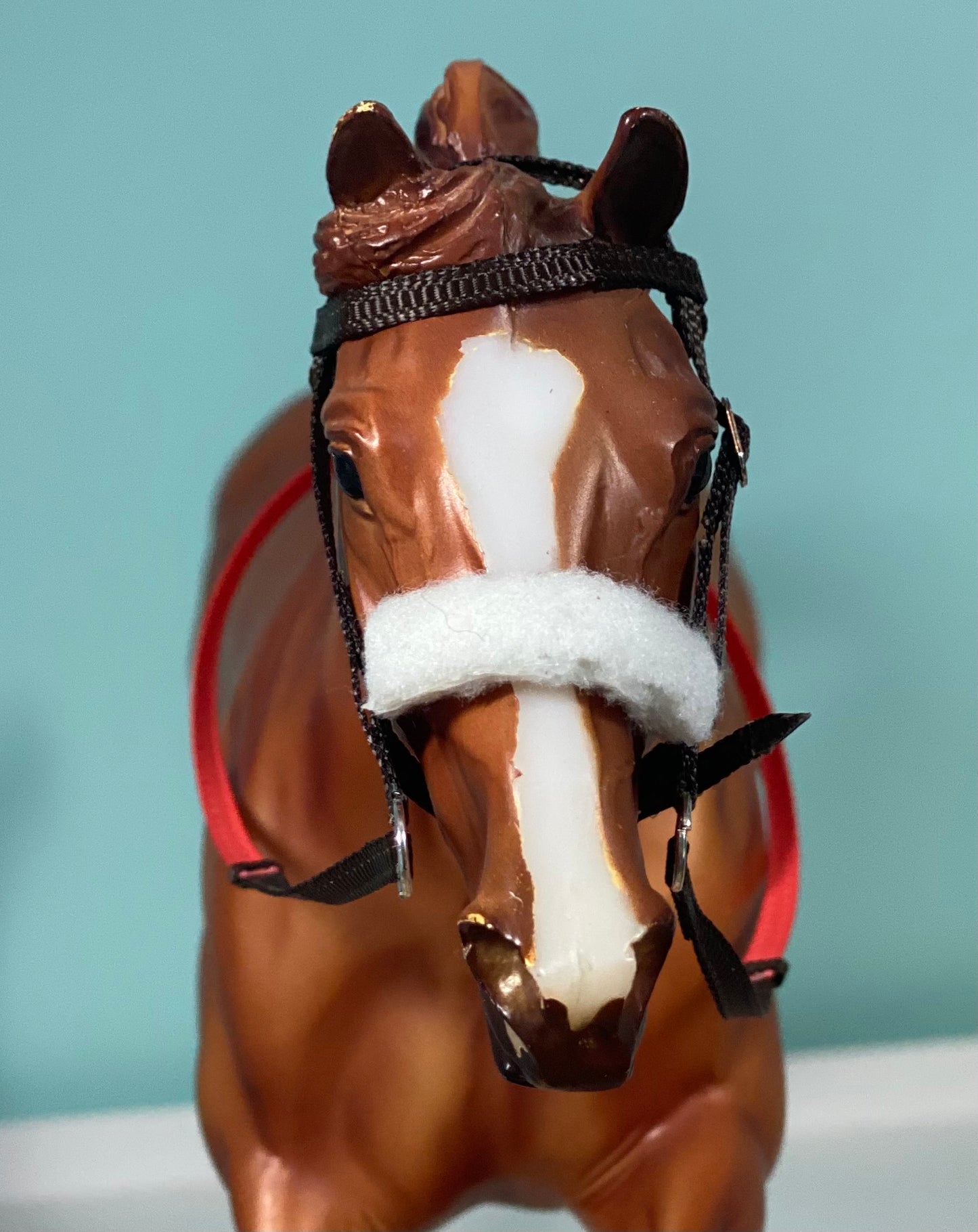 Traditional Breyer Model Horse Racing Bridle with Fluffy Noseband