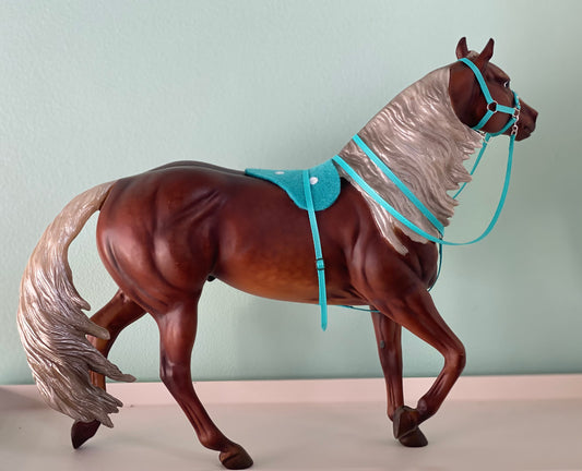 Periwinkle - Traditional Breyer Model Horse Bareback Set