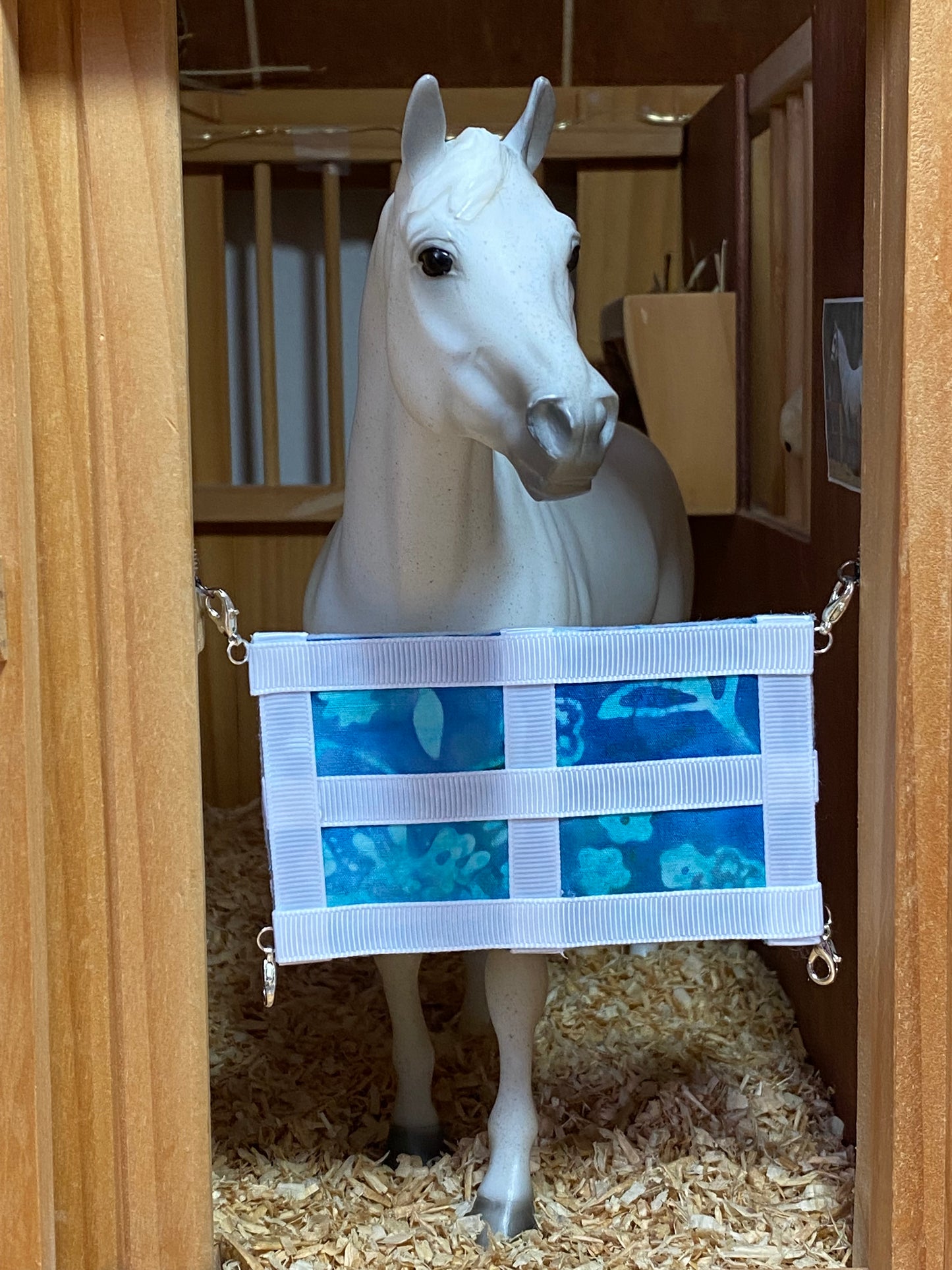 Breyer Model Horse Stall Guard