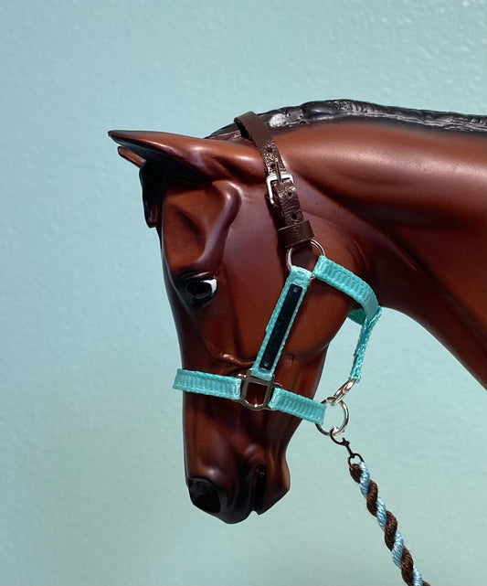 Pizzazz - Traditional Breyer Model Horse Breakaway Halter and Leadrope Set